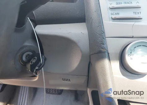 2009 Toyota Camry Le z USA, uszkodzony, nr VIN 4T4BE46K19R100917